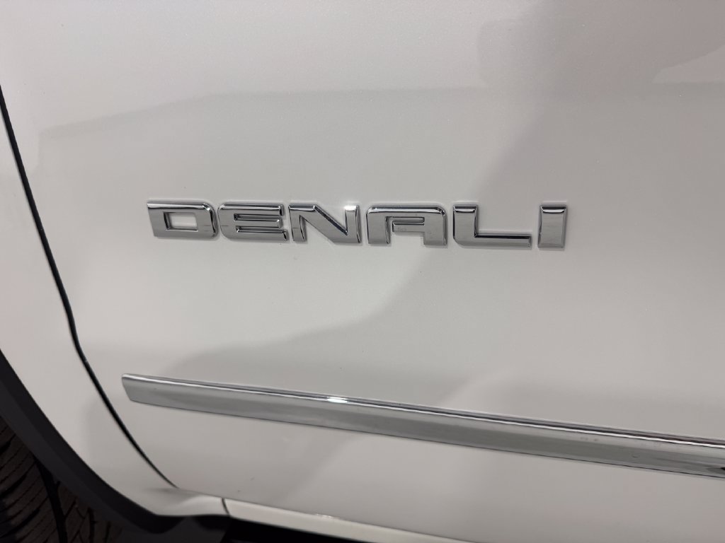 Used 2018 GMC Sierra 1500 Denali w/ Denali Ultimate Package AWD/4WD image 30