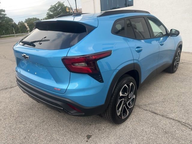 New 2025 Chevrolet Trax RS w/ Sunroof Package image 5