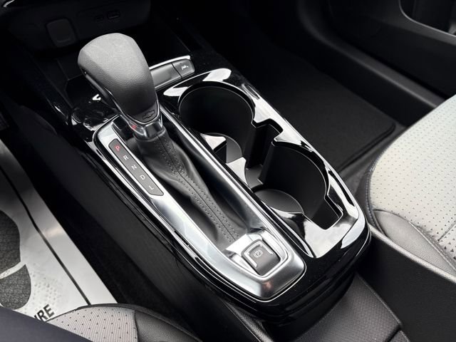 New 2026 Chevrolet Trax LT w/ Midnight Edition image 18