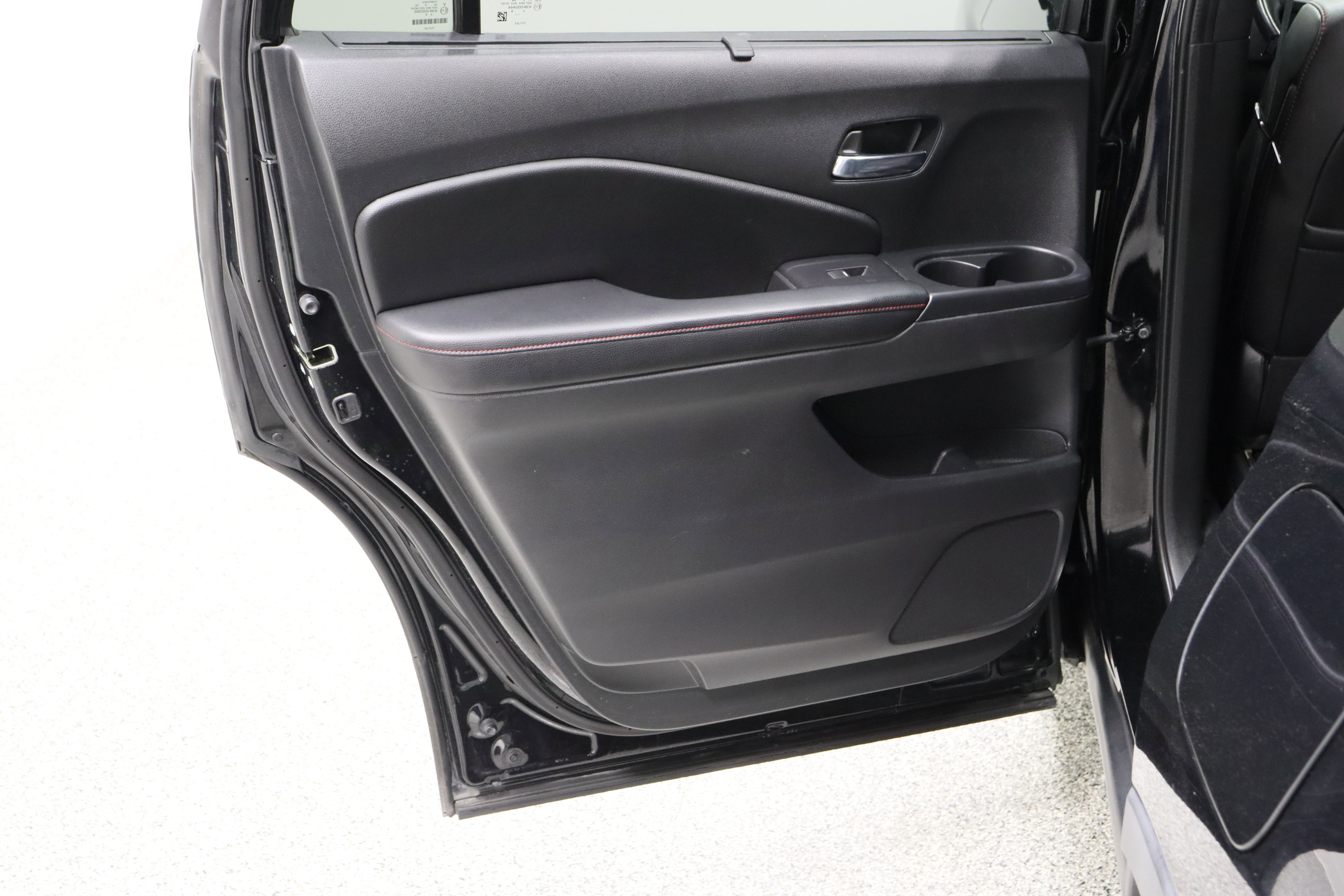 Used 2020 Honda Pilot Black Edition image 29