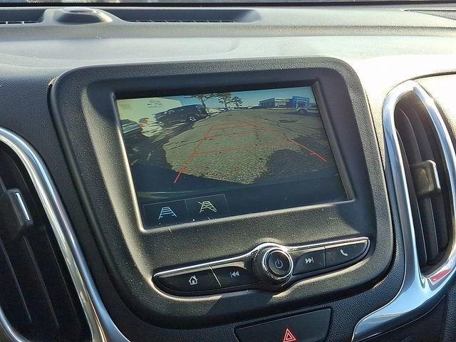 Used 2018 Chevrolet Equinox LT image 17