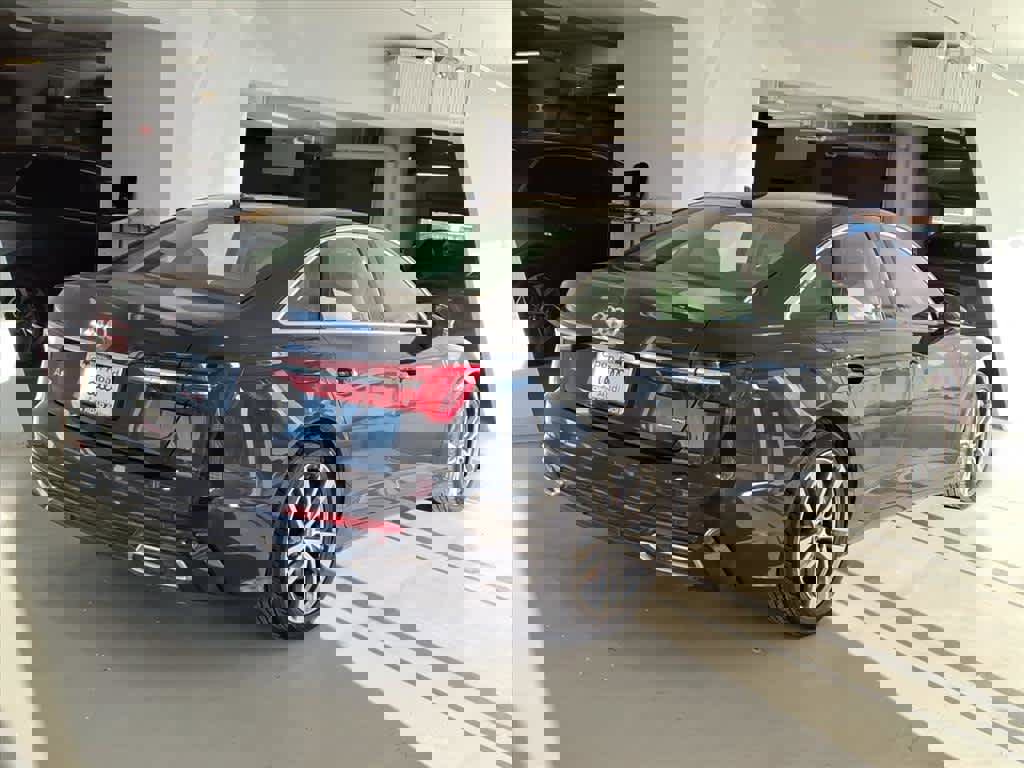 Used 2023 Audi A6 Prestige w/ Prestige Package image 4