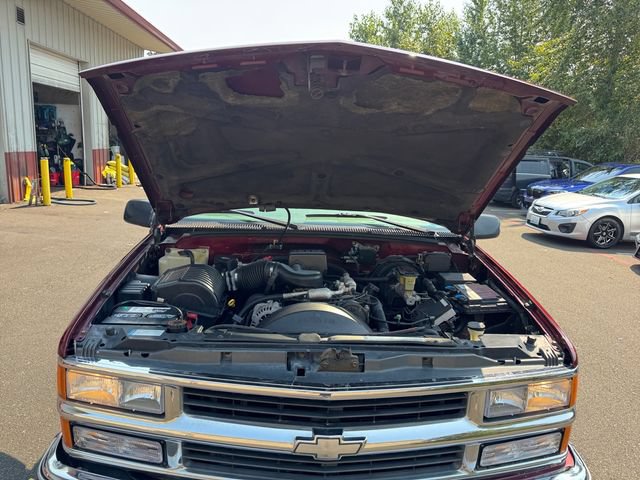 Used 1998 Chevrolet Silverado 1500 4x4 Extended Cab w/ Preferred Equipment Group 2 image 24