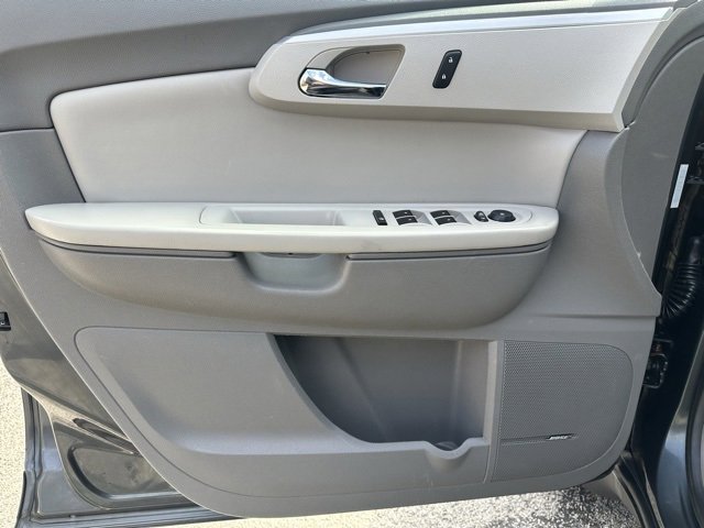 Used 2011 Chevrolet Traverse LT w/ Personal Connectivity Package image 11