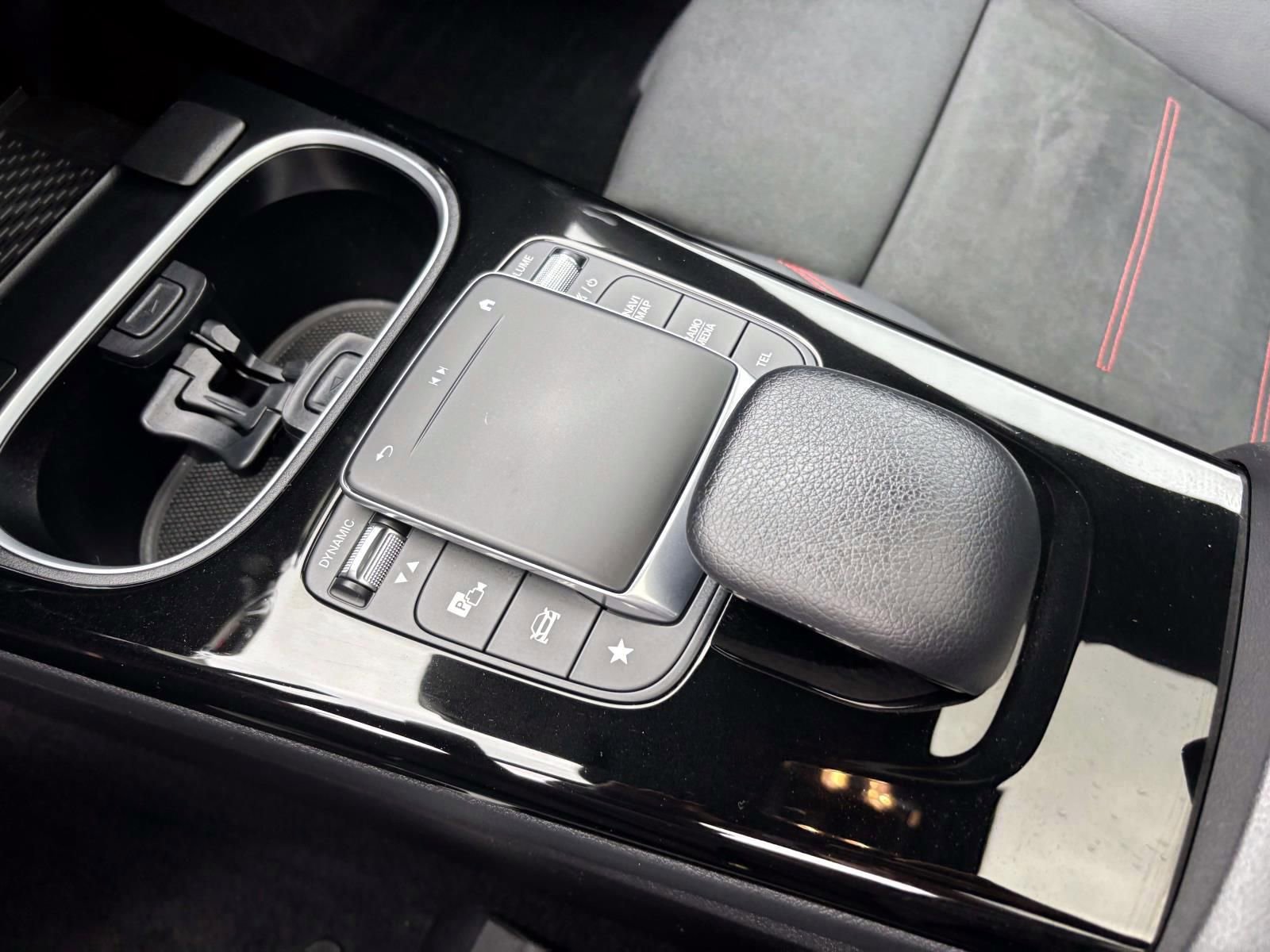 Used 2023 Mercedes-Benz CLA 250 4MATIC image 24
