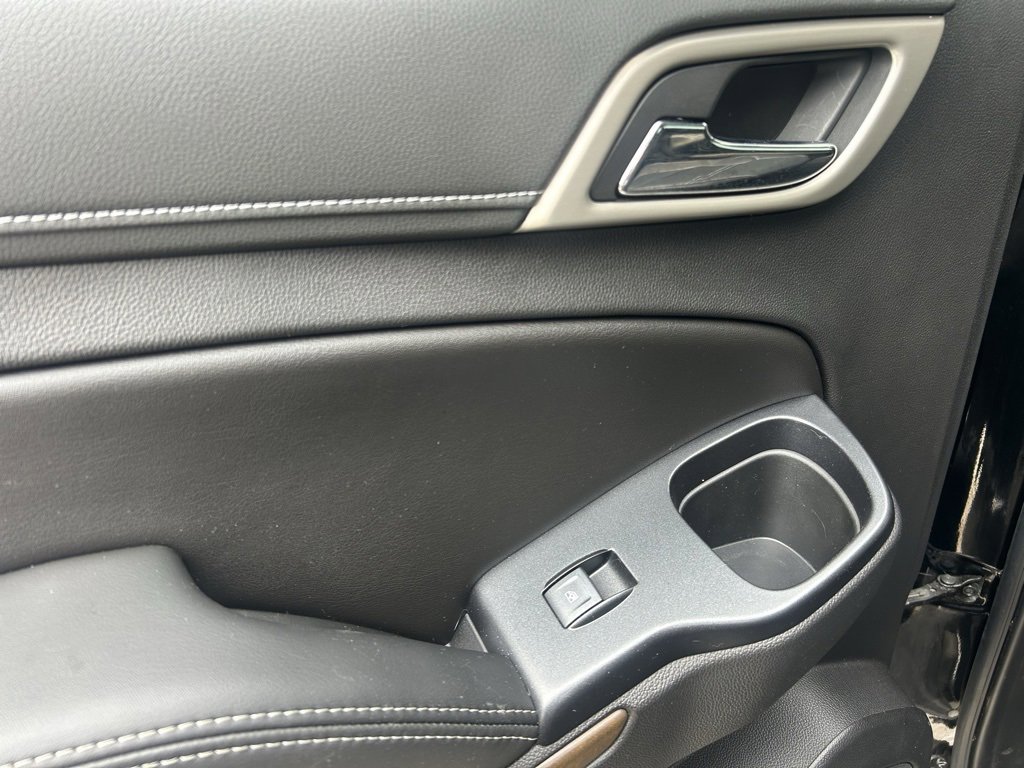 Used 2020 GMC Yukon Denali image 26