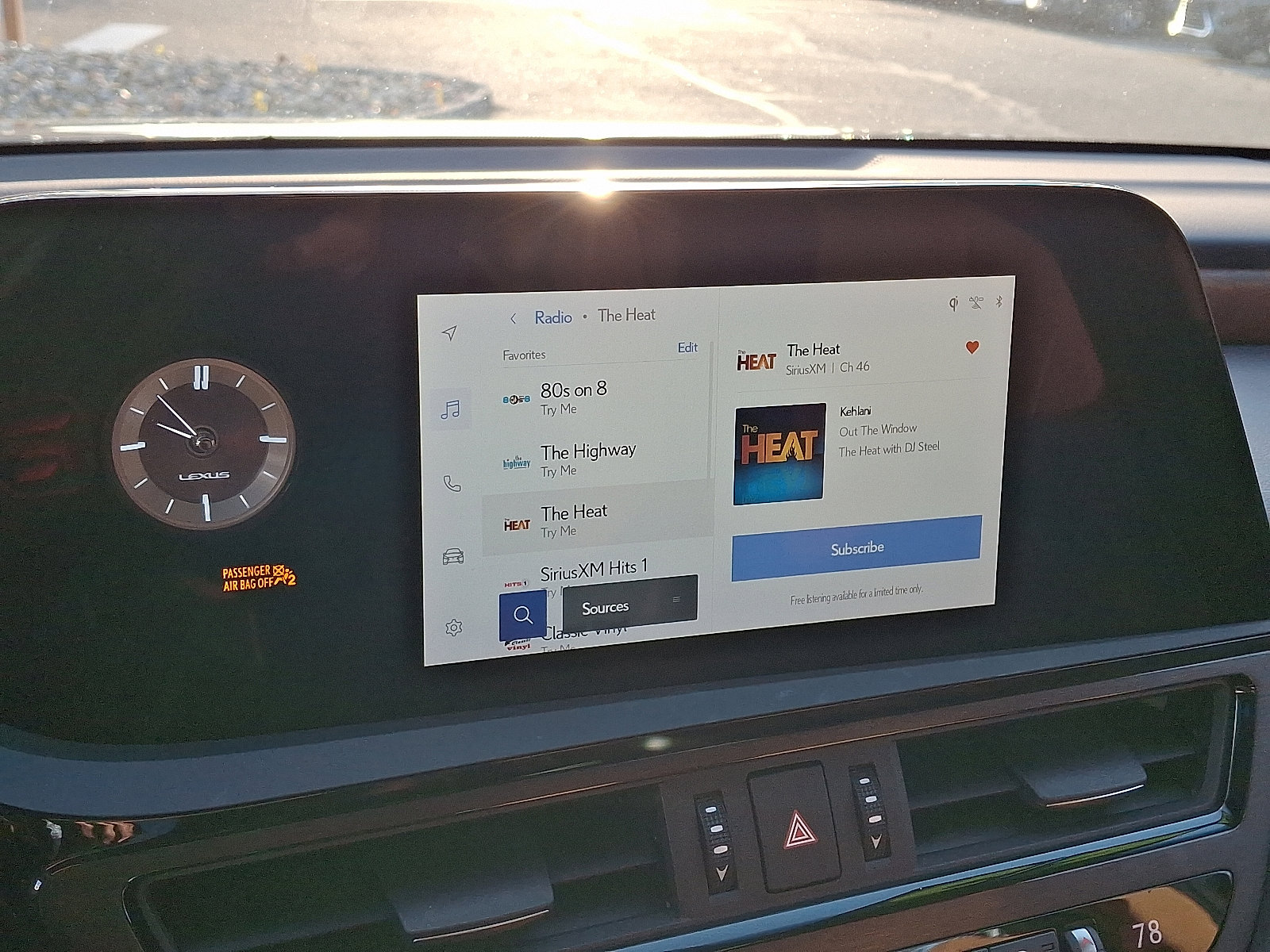 Certified 2023 Lexus ES 350 w/ Premium Package image 18