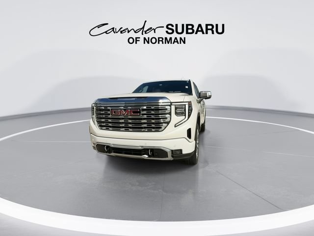 Used 2024 GMC Sierra 1500 Denali AWD/4WD image 3