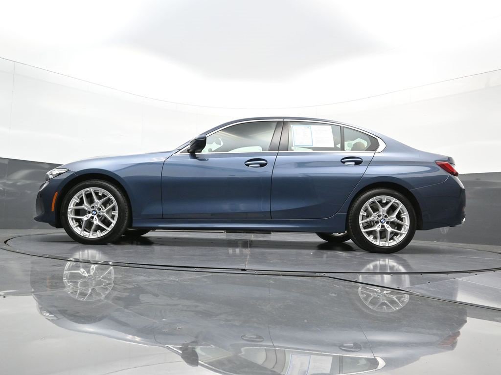 Used 2025 BMW 330i xDrive Sedan image 27