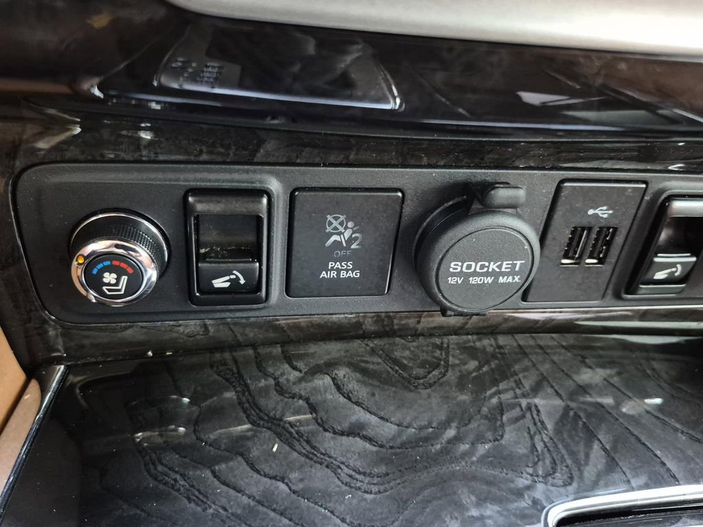 Used 2019 INFINITI QX80 Luxe w/ Proactive Package image 35