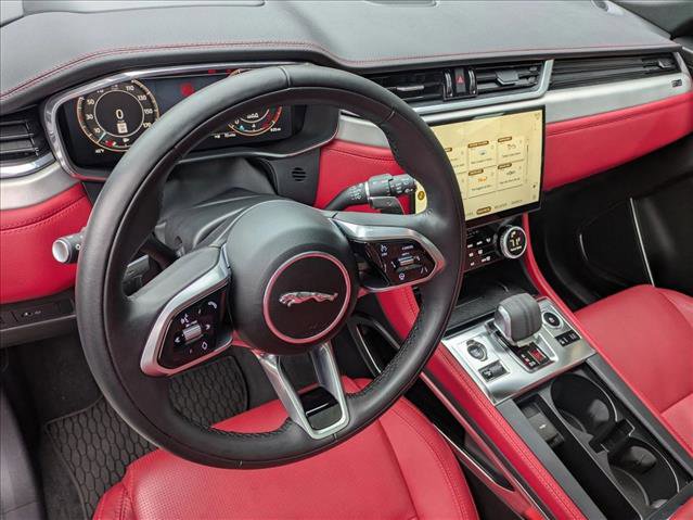 Used 2024 Jaguar F-PACE R-Dynamic S image 10
