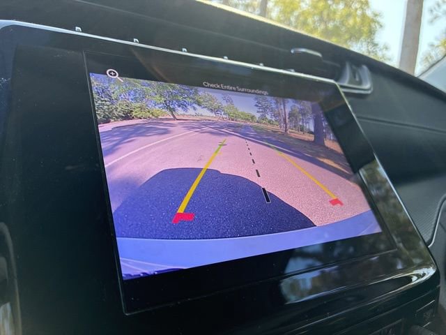 Used 2023 Jeep Grand Cherokee L Laredo w/ Luxury Tech Group I RWD image 32