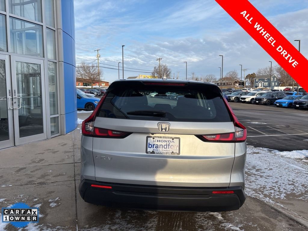 Used 2023 Honda CR-V LX image 5