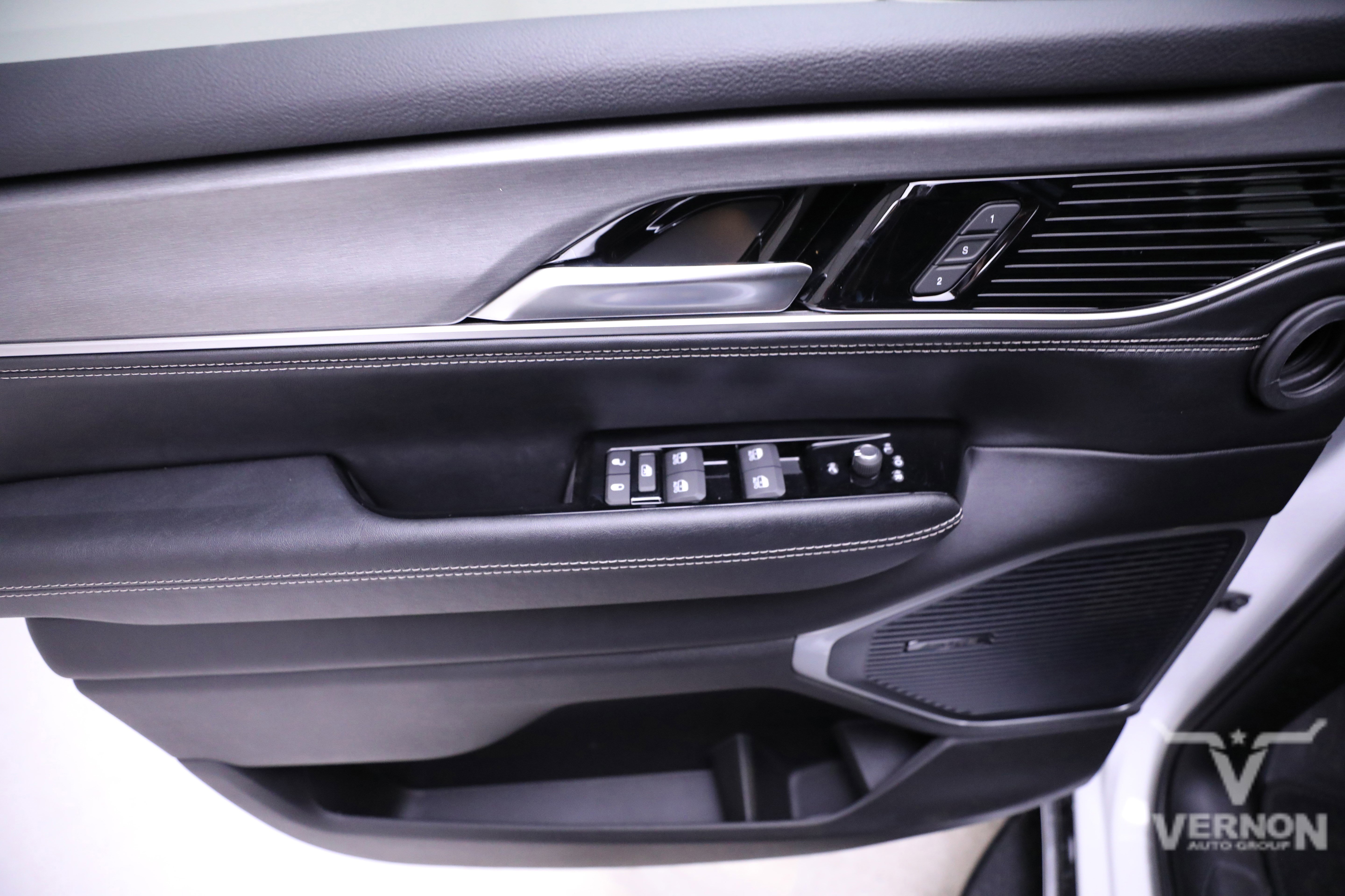 New 2025 Jeep Wagoneer Base 4x4 w/ Convenience Group I image 21