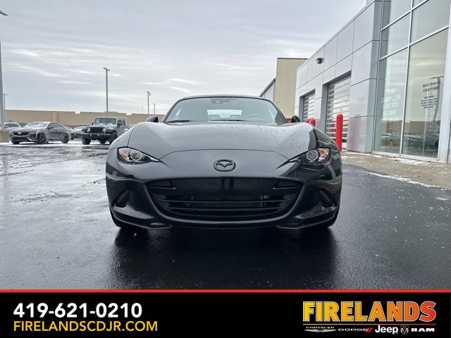 Used 2022 MAZDA MX-5 Miata Grand Touring w/ Weather Package image 2