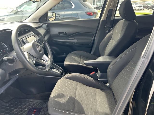 Used 2022 Nissan Kicks S FWD image 31