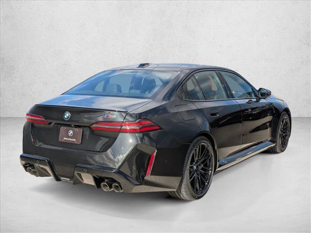 New 2026 BMW M5 image 2
