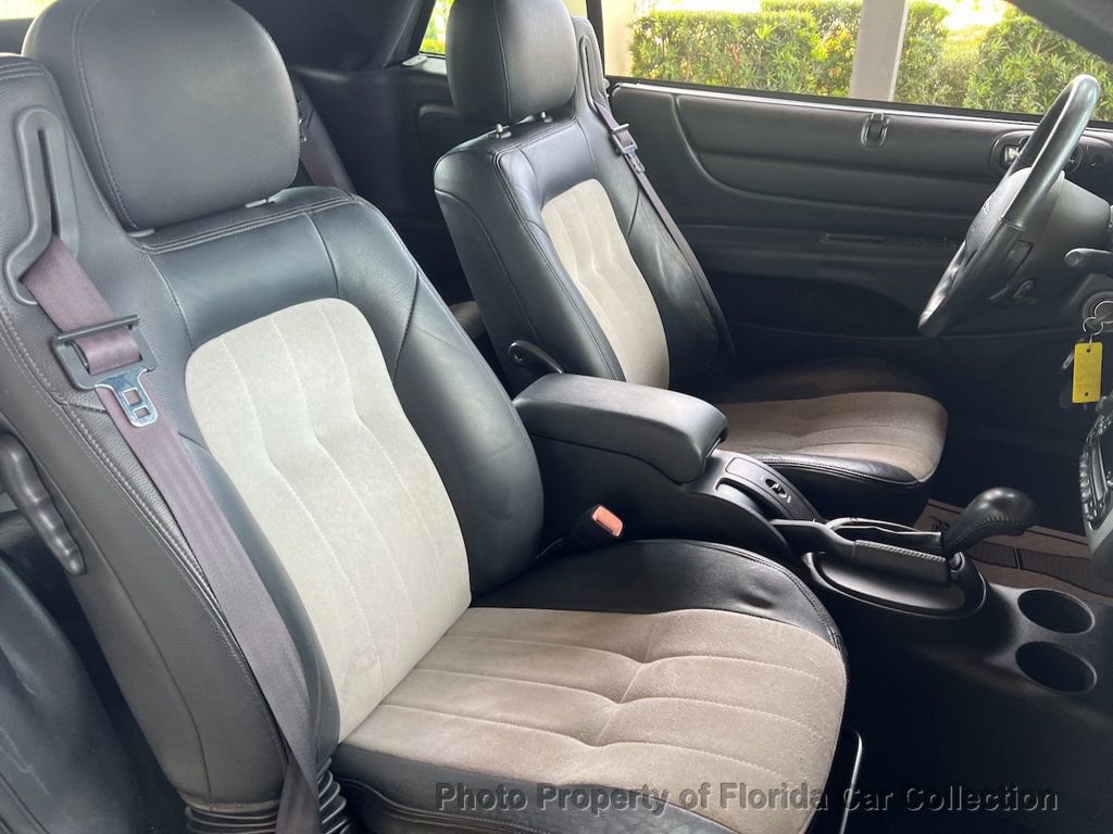 Used 2004 Chrysler Sebring LXi image 10