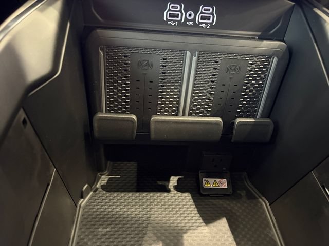 New 2026 RAM 3500 Laramie w/ Night Edition AWD/4WD image 21