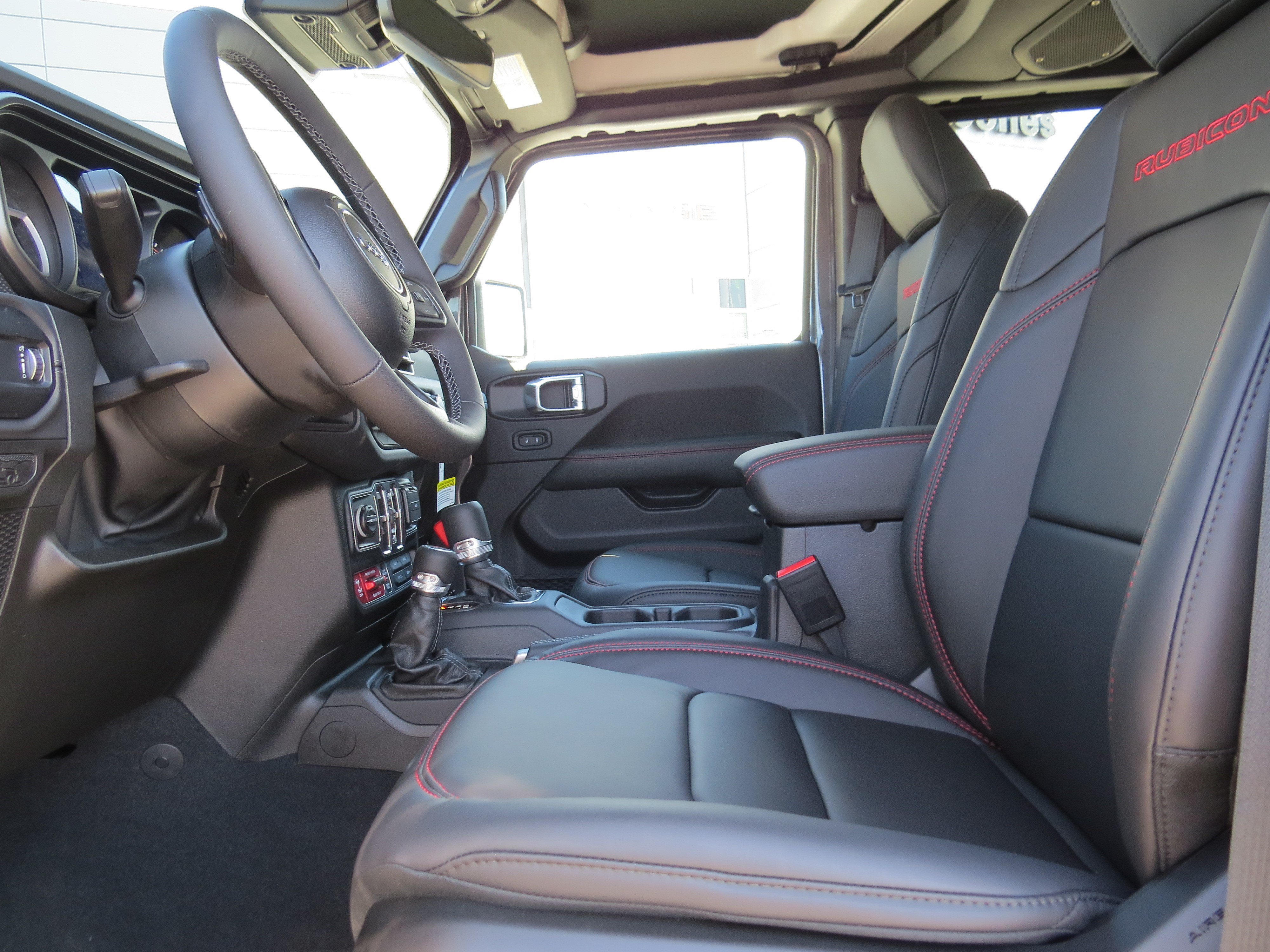 New 2025 Jeep Gladiator Rubicon AWD/4WD image 19