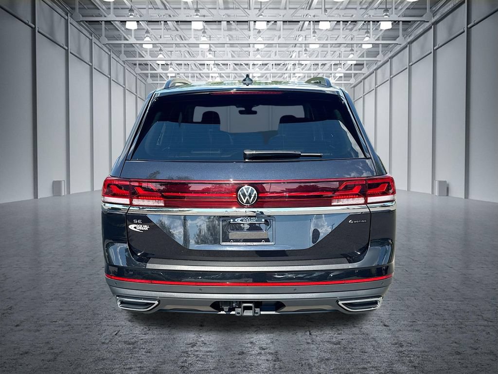 Used 2025 Volkswagen Atlas SE AWD/4WD image 7