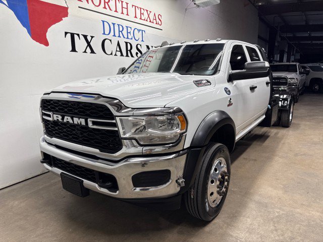 Used 2022 RAM 4500 Tradesman w/ Chrome Appearance Group AWD/4WD image 10