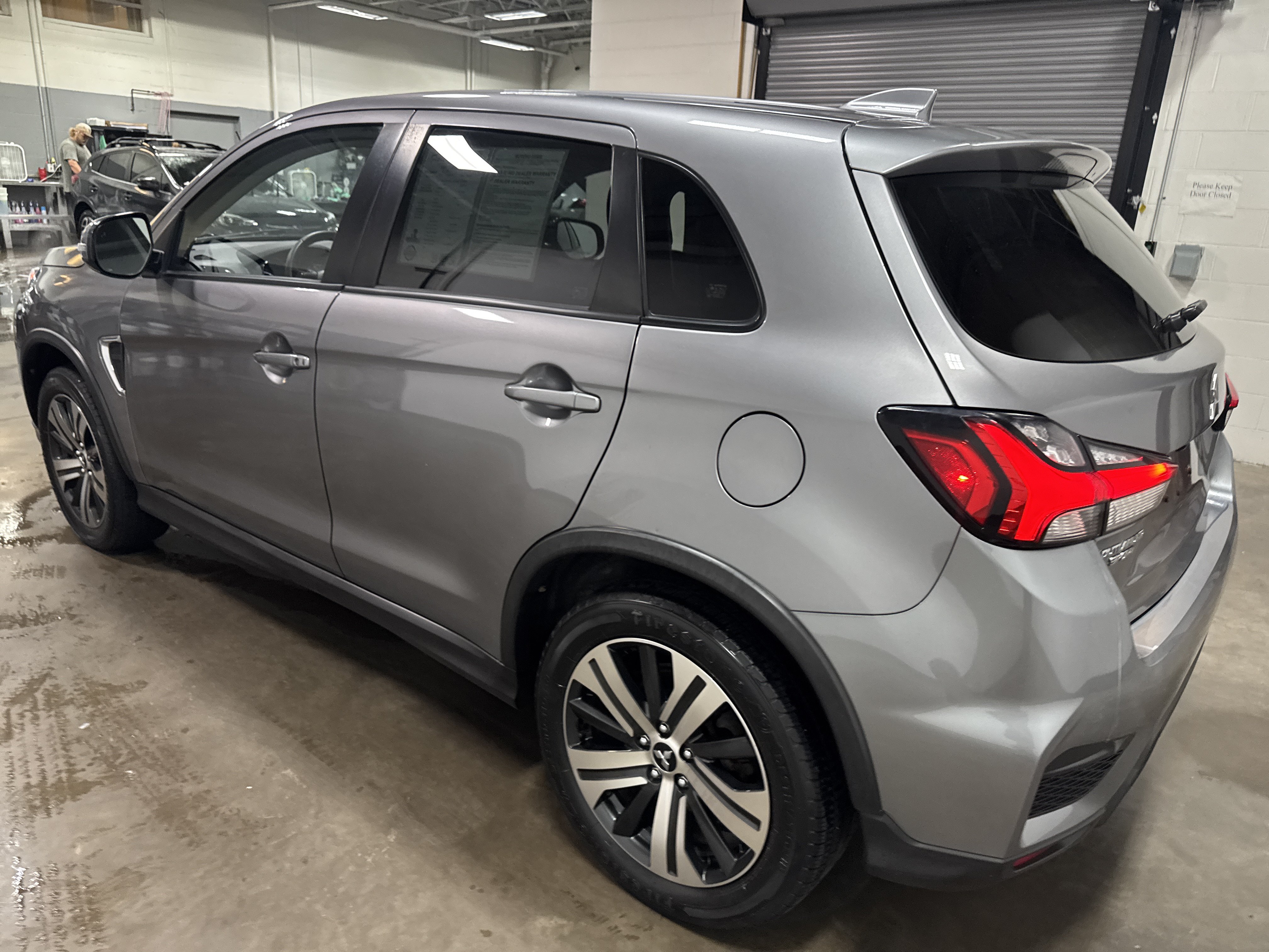 Used 2020 Mitsubishi Outlander Sport SE AWD/4WD image 5