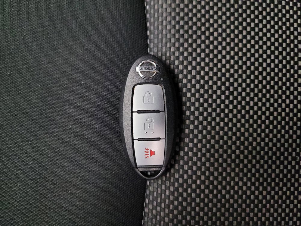 Used 2019 Nissan Pathfinder S FWD image 32