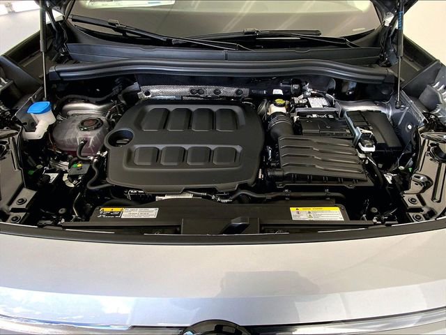 New 2026 Volkswagen Tiguan SE AWD/4WD image 13