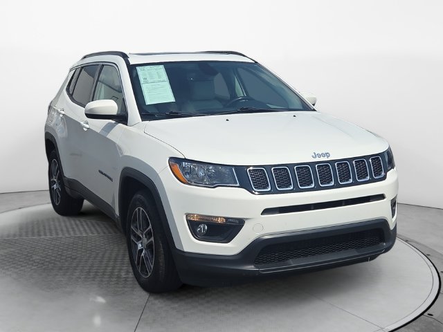 Used 2018 Jeep Compass Latitude w/ Popular Equipment Group FWD image 7