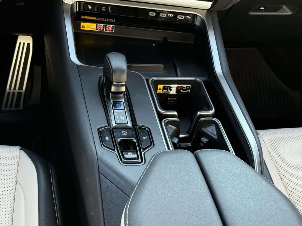 Used 2025 Lexus TX 500h AWD image 20