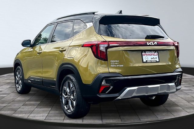 Certified 2024 Kia Seltos S AWD/4WD image 4