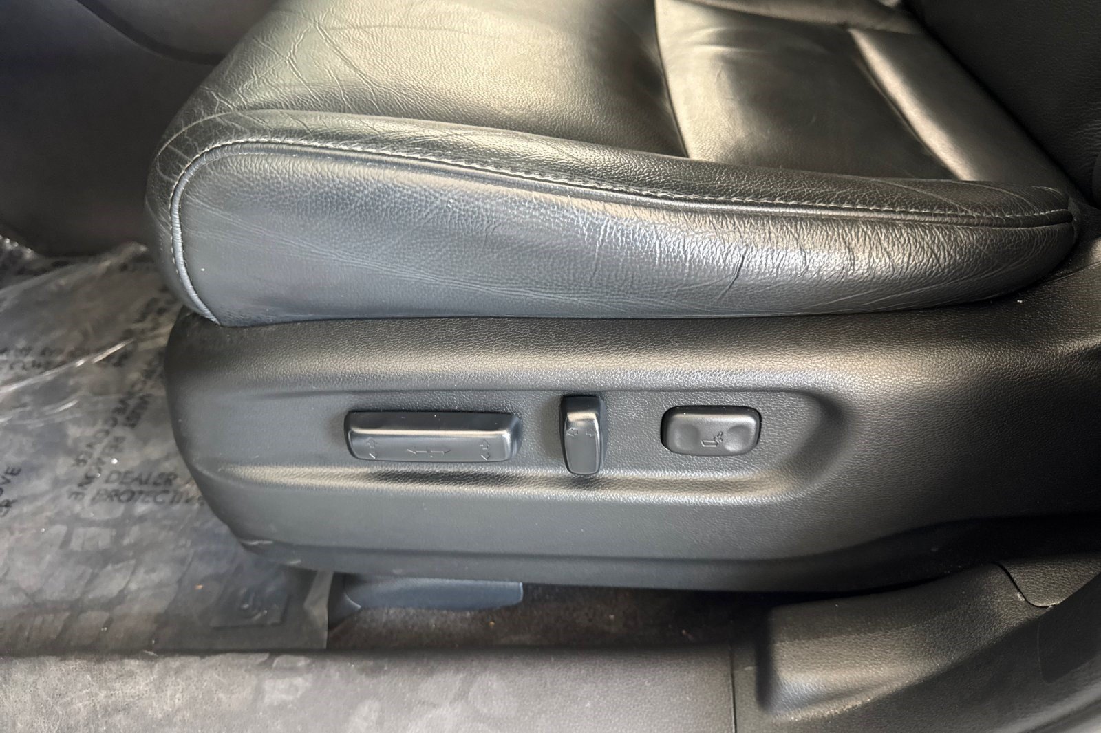 Used 2017 Honda Pilot Touring image 13