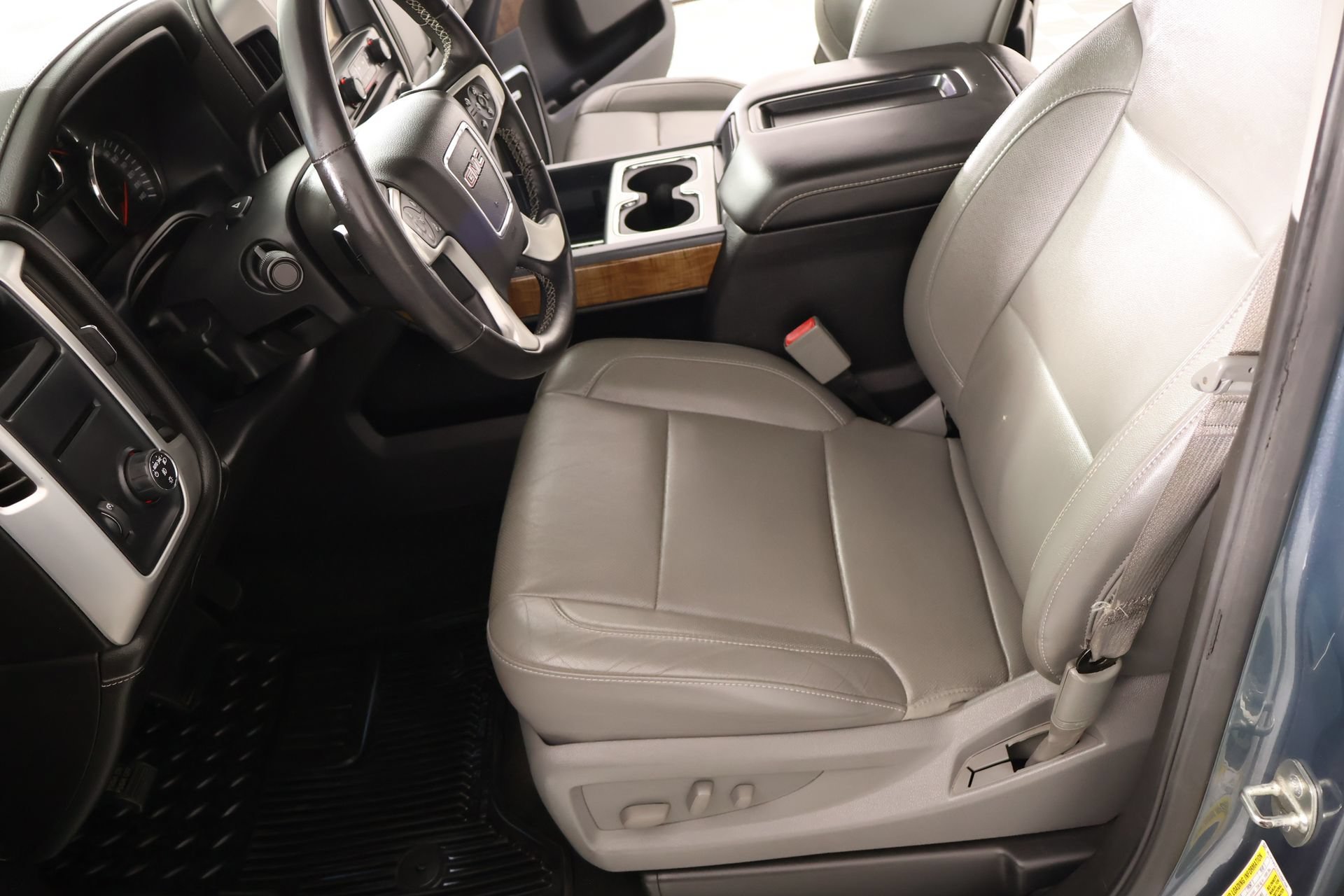 Used 2014 GMC Sierra 1500 SLT w/ SLT Crew Cab Value Package RWD image 10