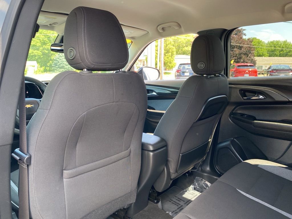 Used 2024 Chevrolet TrailBlazer LT w/ Driver Confidence Package image 20