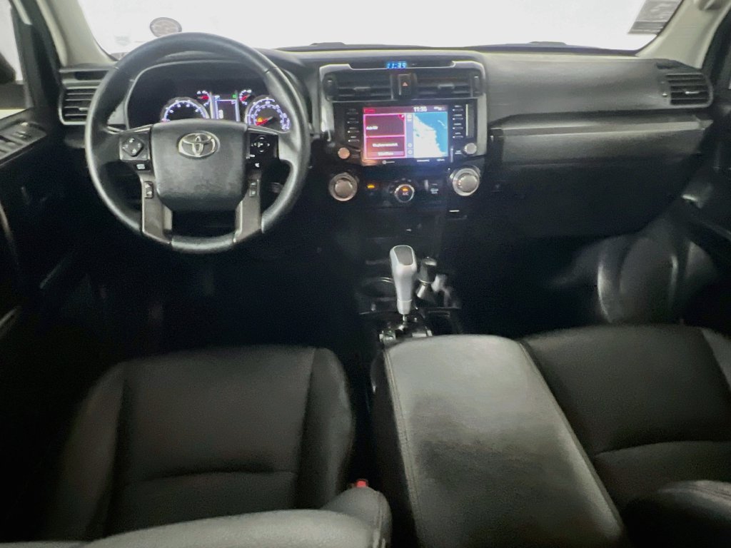 Used 2022 Toyota 4Runner TRD Off-Road Premium w/ Moonroof Package AWD/4WD image 26