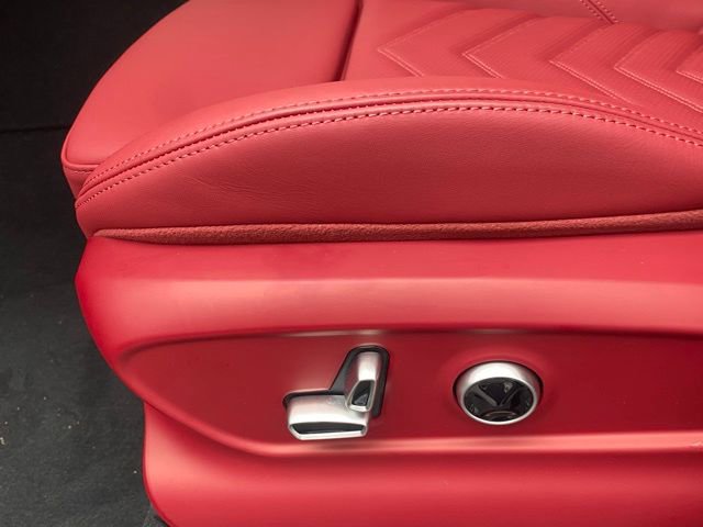 New 2025 Maserati Grecale Trofeo image 21