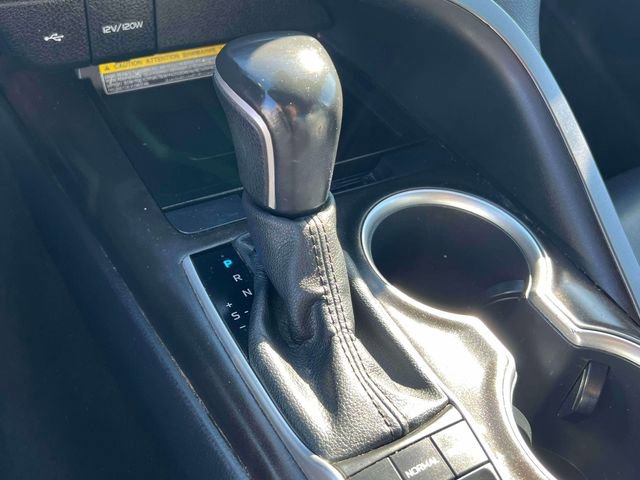 Used 2021 Toyota Camry XLE image 29