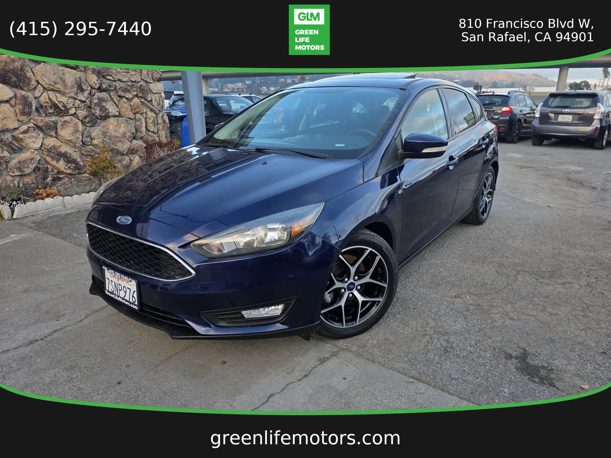 Used 2017 Ford Focus SEL w/ Cold Weather Package image 2