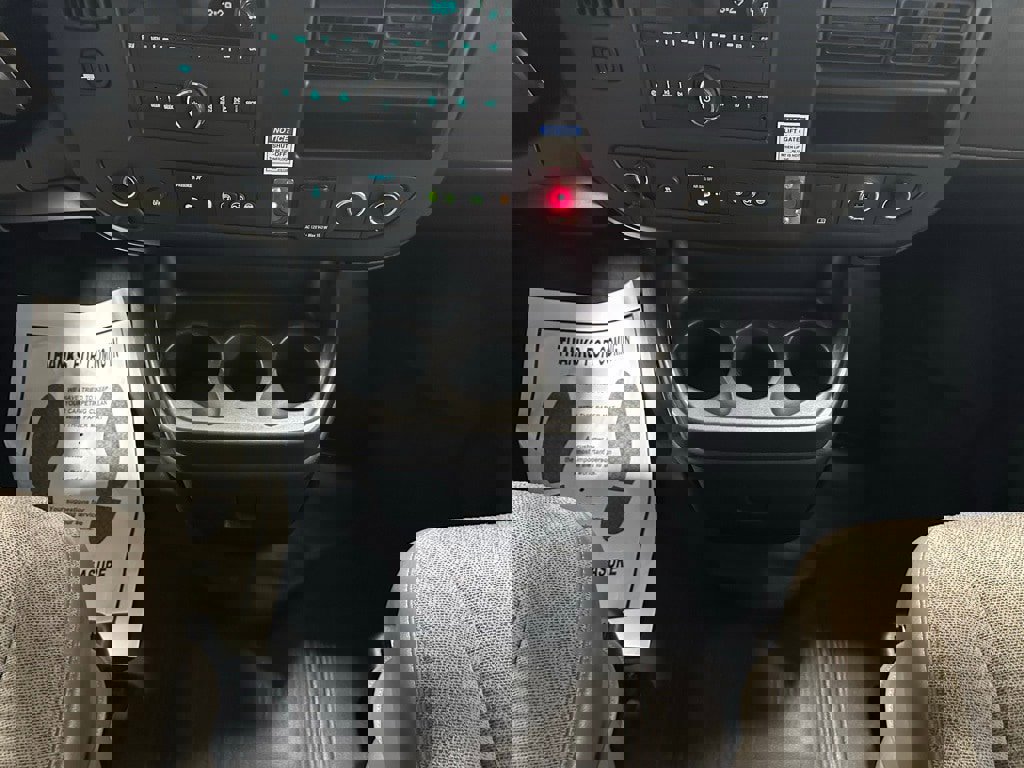 Used 2022 Chevrolet Express 3500 w/ Power Convenience Package image 27