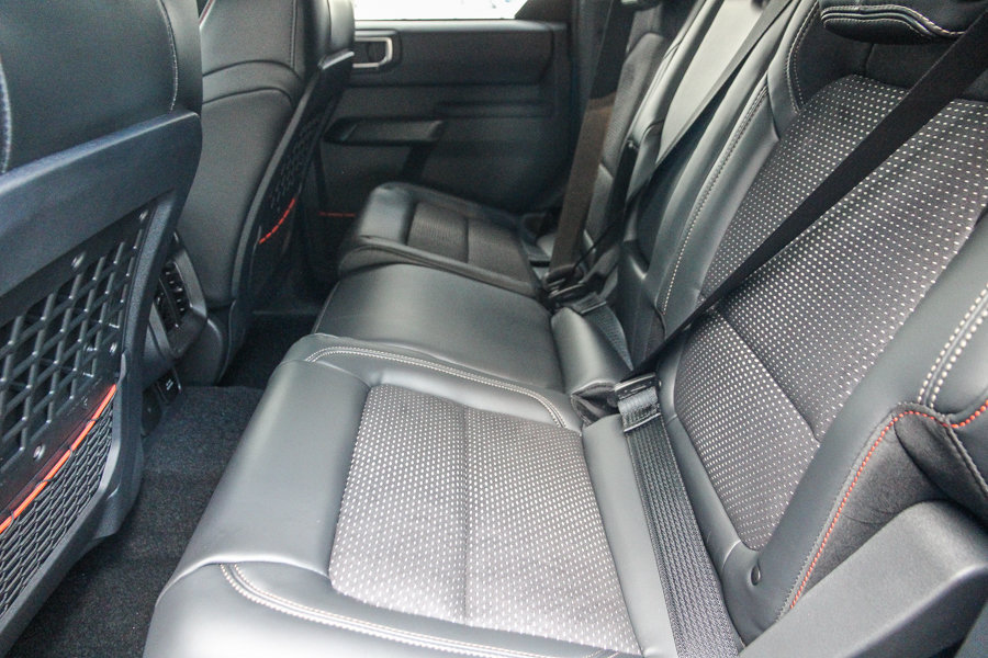 New 2026 Ford Bronco Raptor w/ Interior Carbon Fiber Pack AWD/4WD image 21