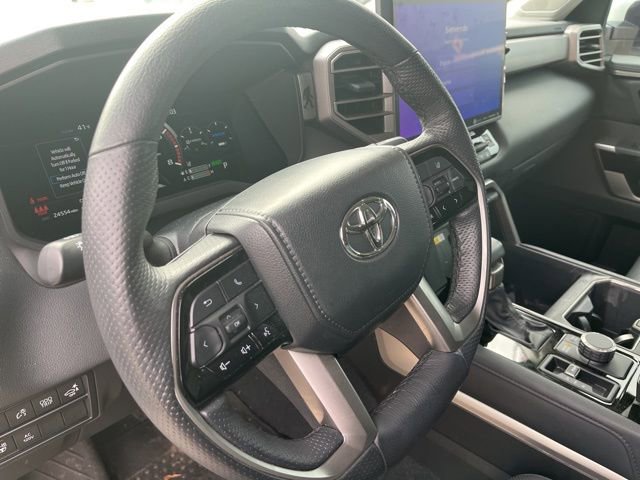 Used 2023 Toyota Tundra Limited image 15