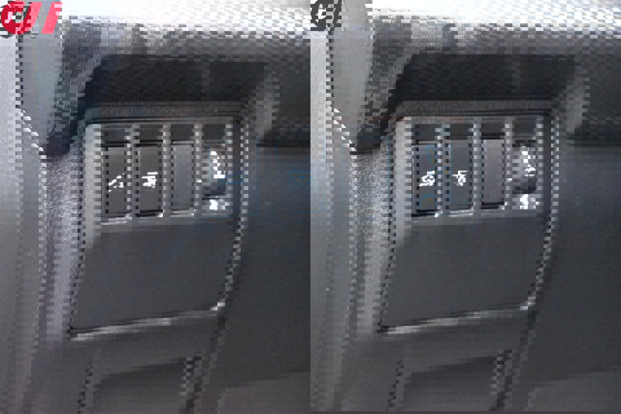 Used 2025 Subaru Ascent Premium image 15