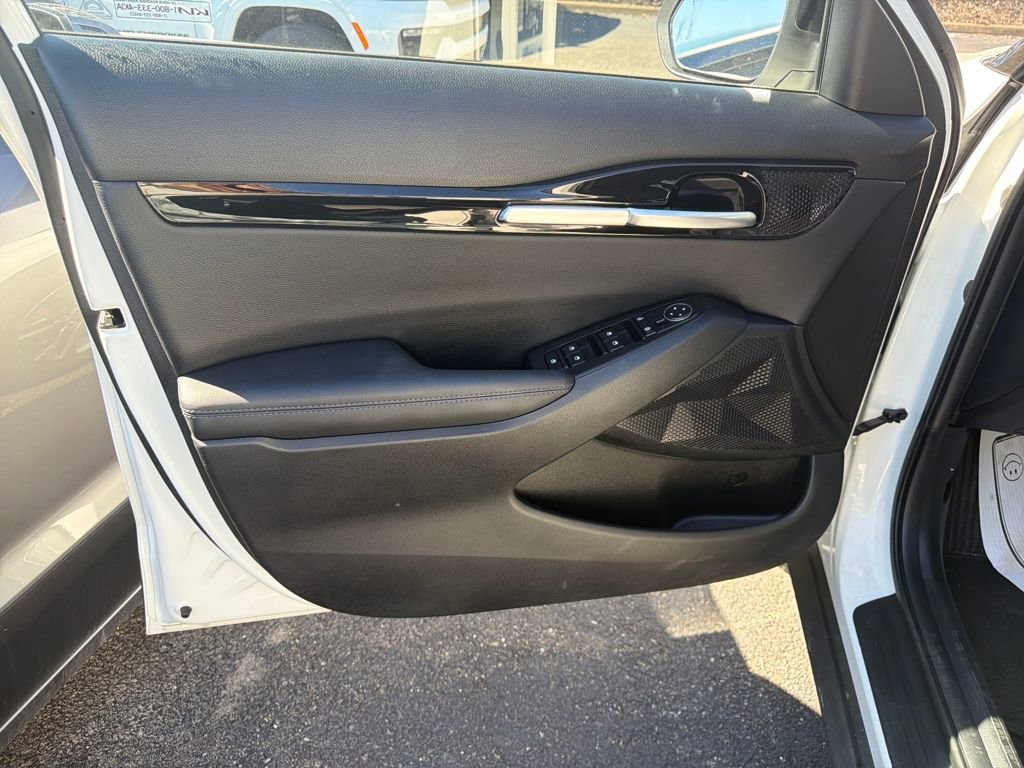 Certified 2023 Kia Seltos S image 21