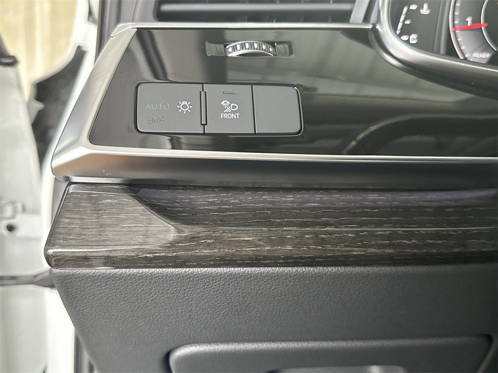 Used 2023 Audi Q7 2.0T Premium w/ Convenience Package image 18