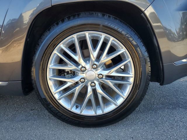 Certified 2018 Jeep Grand Cherokee Summit image 12