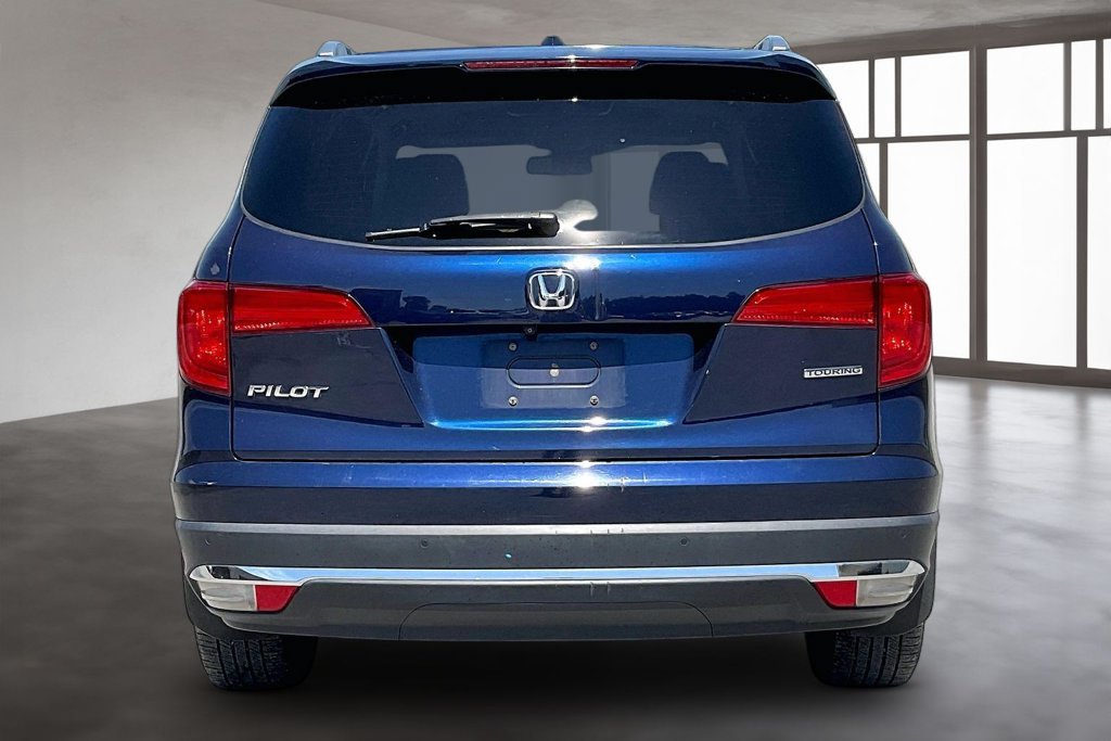 Used 2017 Honda Pilot Touring image 5