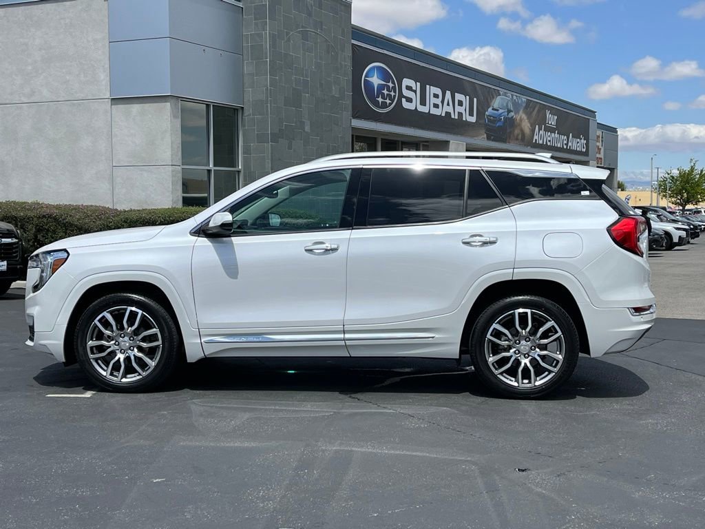 Used 2023 GMC Terrain Denali AWD/4WD image 7