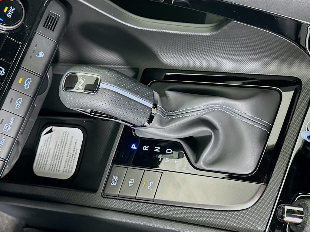 New 2026 Hyundai Elantra N FWD image 15