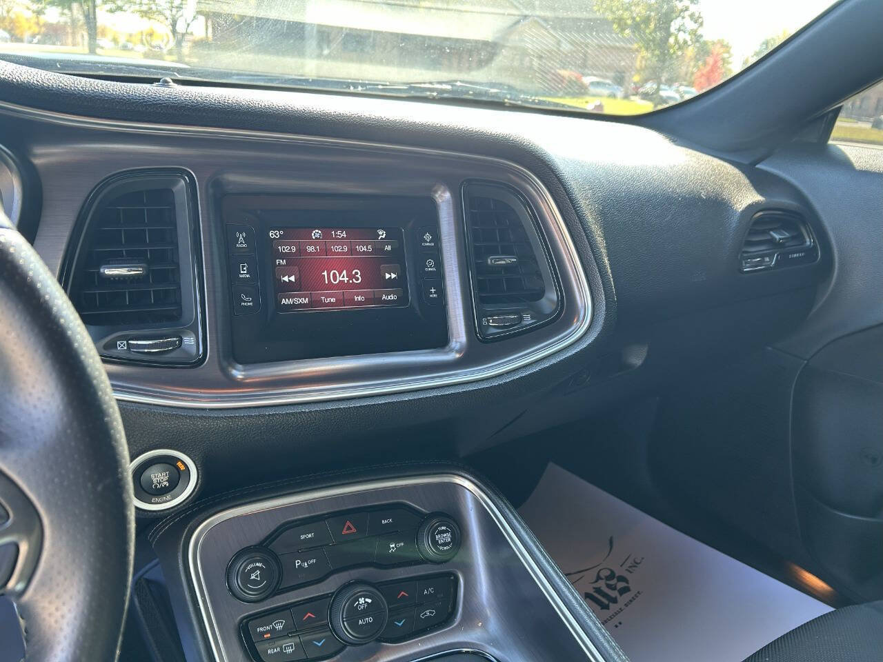 Used 2016 Dodge Challenger R/T image 19